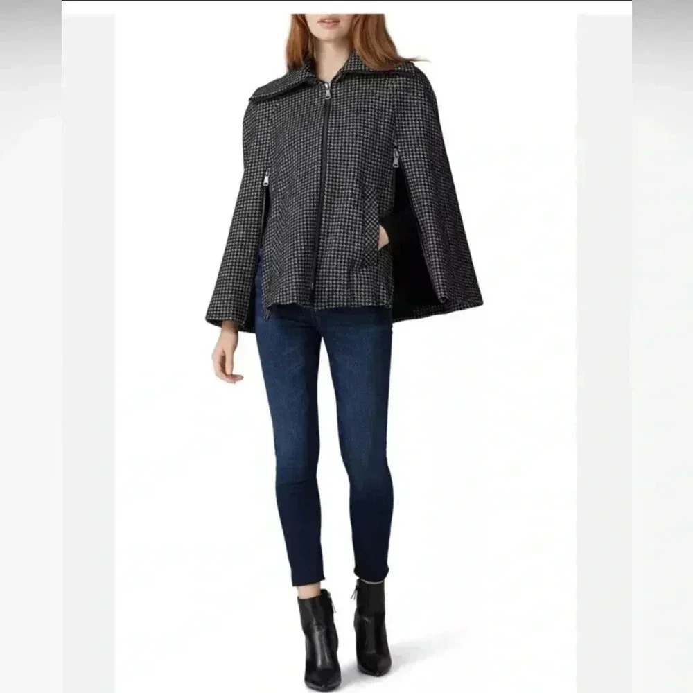 Nanette Lepore Black & White Houndstooth Zip-Front Cape